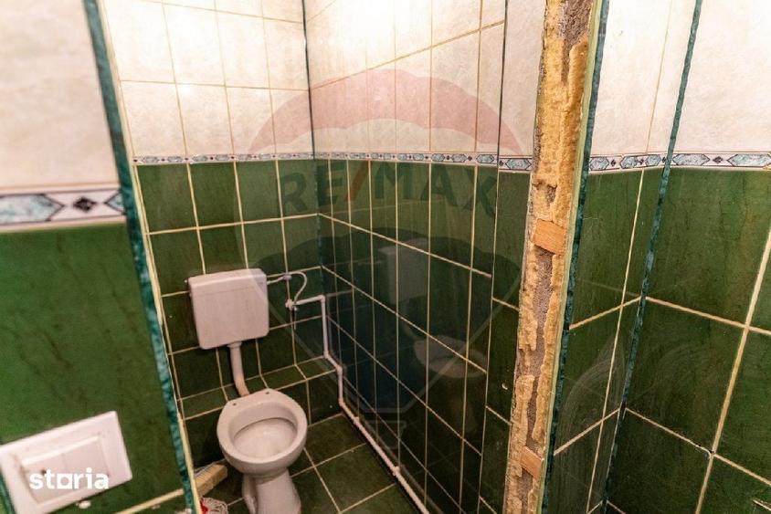 Spațiu comercial, de 150 mp, în Central