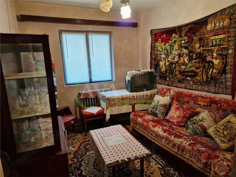 Apartament cu 4 camere decomandat în Bistrița Lac