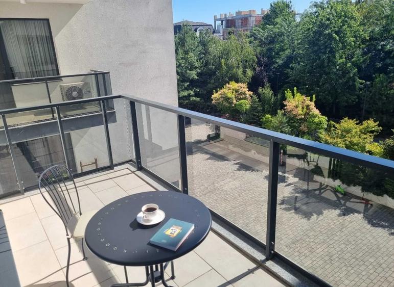 Apartament Lux –  Pipera, aproape de Jolie Ville cu terasă și curte interioară - 4