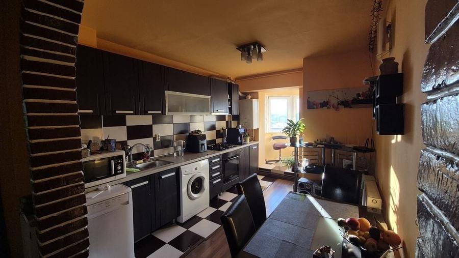 PF inchiriez apartament 2 camere, Piata Marasti - 6