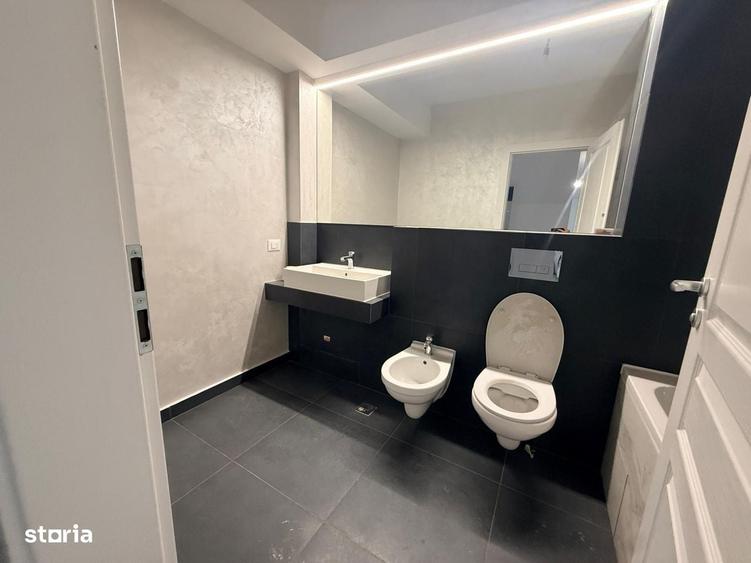 Apartament cu 4 camere în Valea Adâncă