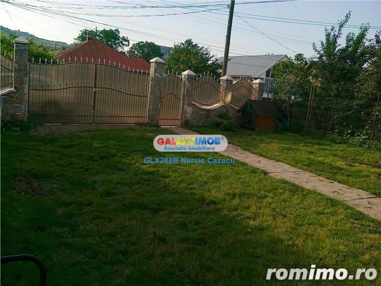 Casă cu 7 camere cu Teren 359 Mp în 1 Mai