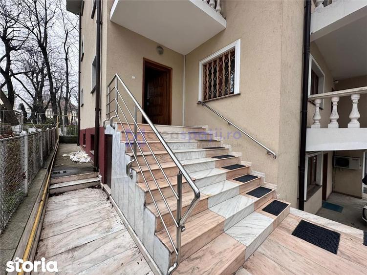 Spațiu comercial, de 79 mp, în Copou