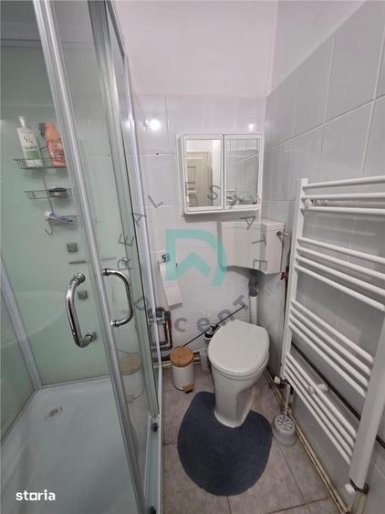 Apartament cu 2 camere decomandat, mobilat în Lupeni