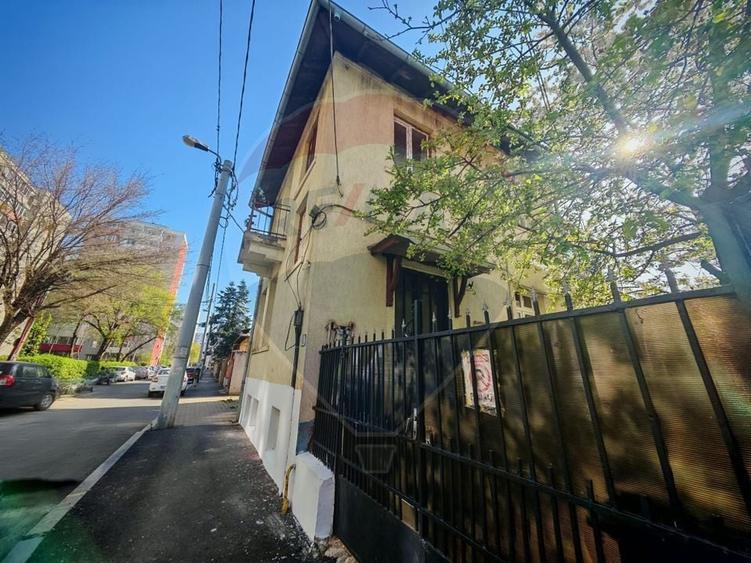Apartament cu 2 camere nedecomandat în Turda