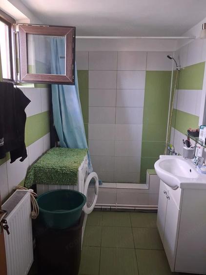 Casă cu 3 camere cu Teren 1000 Mp în Bâcu