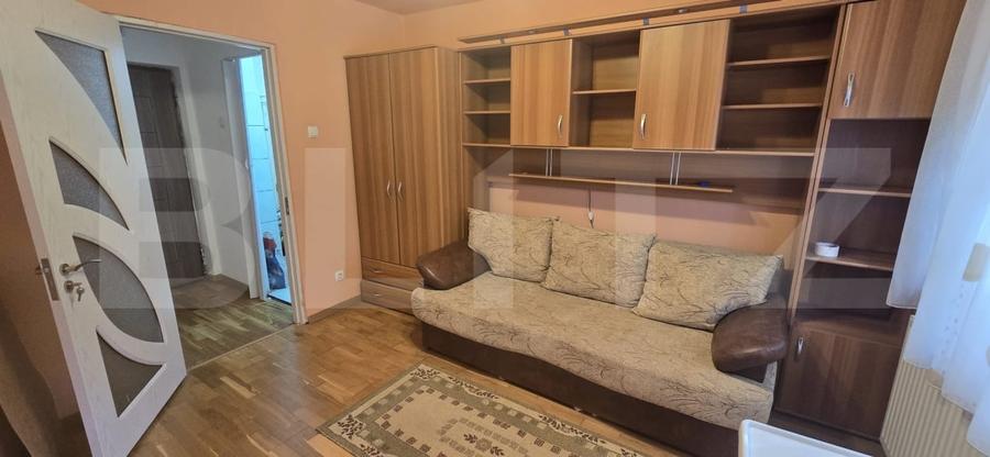 Apartament cu 3 camere decomandat, mobilat în Micro 16