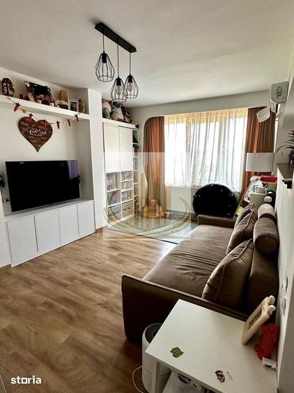 Apartament cu 4 camere decomandat, mobilat în Circumvalațiunii