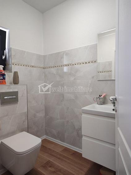 Casă cu 4 camere cu Teren 136 Mp în Central