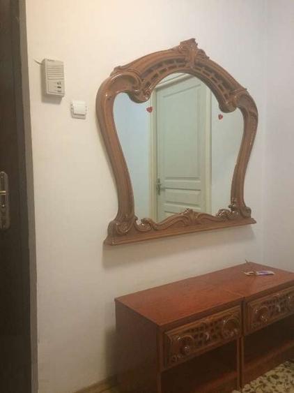 Apartament cu 3 camere semidecomandat în Vatra Luminoasă