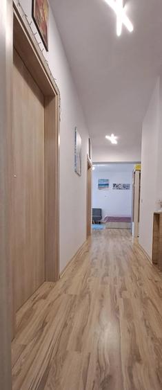 Apartament cu 3 camere decomandat în Colentina