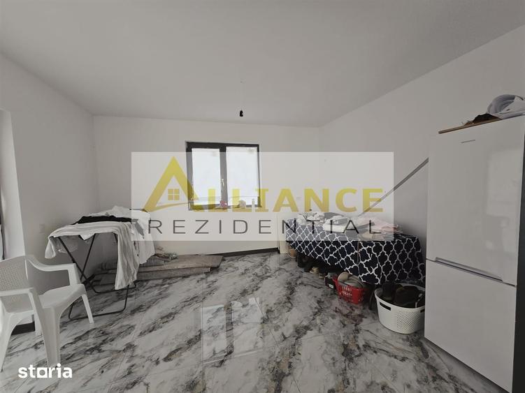 CASA - CARTIERUL NOU COMUNA BERCENI - 334mp TEREN - 115.000a? - 6
