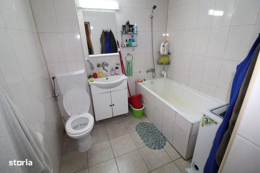 Casă cu 3 camere în Toplița