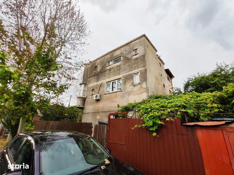 Apartament cu 3 camere, mobilat în Andronache