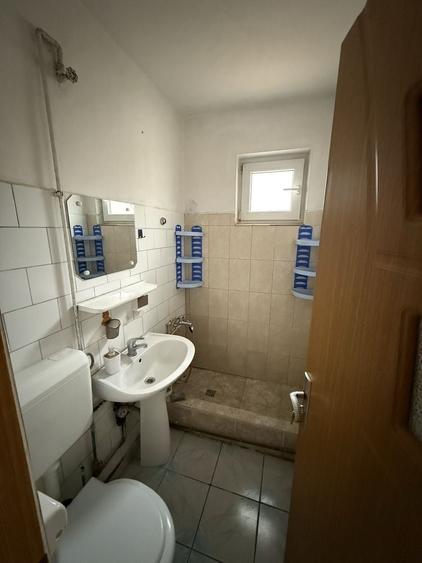 Apartament cu 2 camere semidecomandat în Electroprecizia