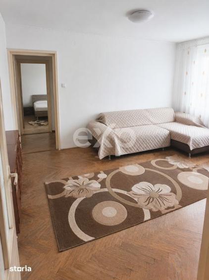 Apartament 2 camere semidecomandat de vanzare, centrala proprie, strad - 1