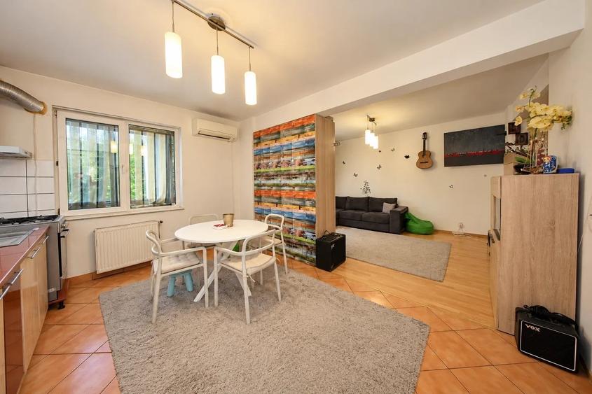Apartament cu 2 camere decomandat în Drumul Taberei