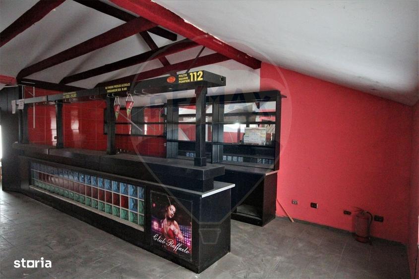 Spațiu comercial, de 400 mp, în Central