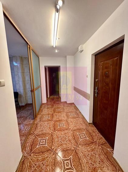 Apartament cu 2 camere decomandat în Sebastian