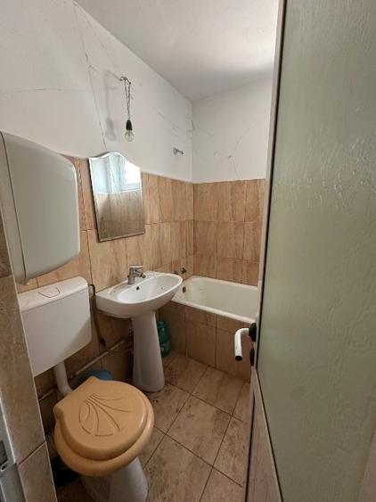 Apartament cu 2 camere decomandat în Farfuria