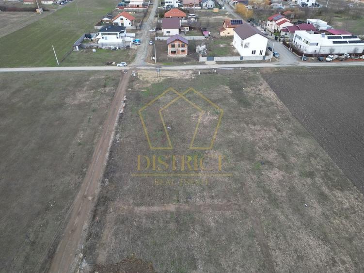 Teren Construcții intravilan de 818 mp, în Moșnița Nouă