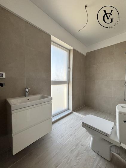 Apartament cu 3 camere semidecomandat în Mamaia-Sat