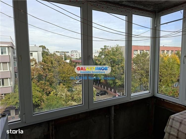Apartament cu 2 camere decomandat în Aviației