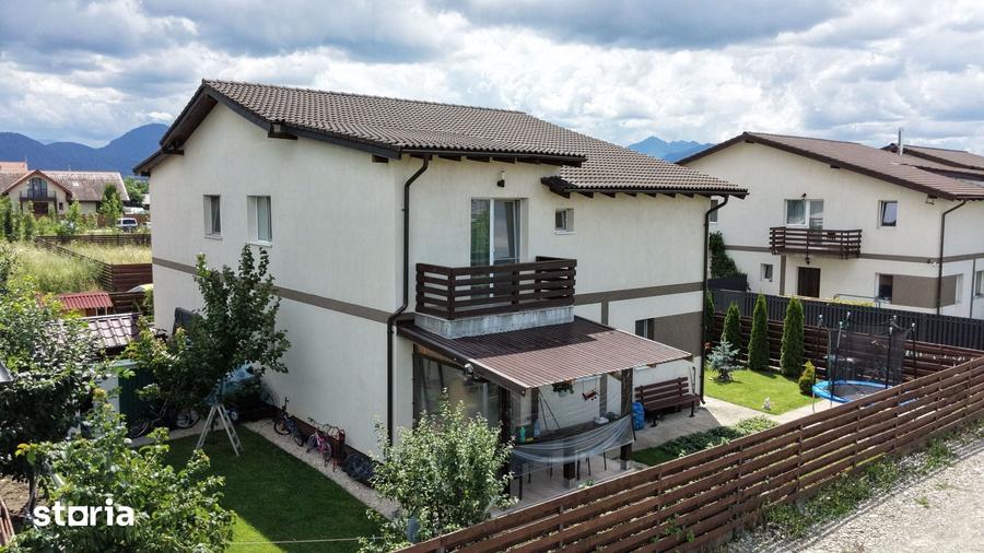 Casă cu 4 camere cu Teren 300 Mp în Tărlungeni