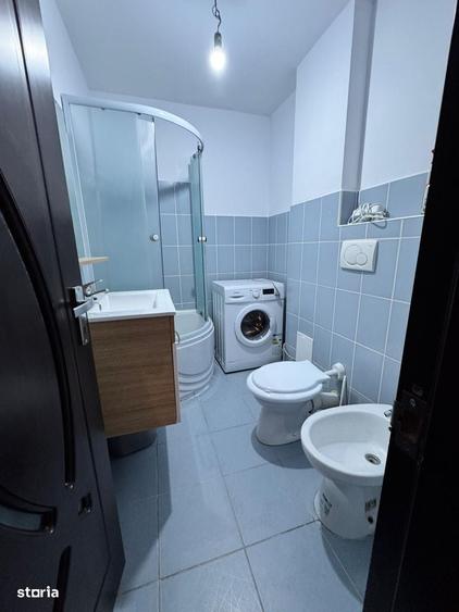 Apartament modern, in spate la Cora - 8