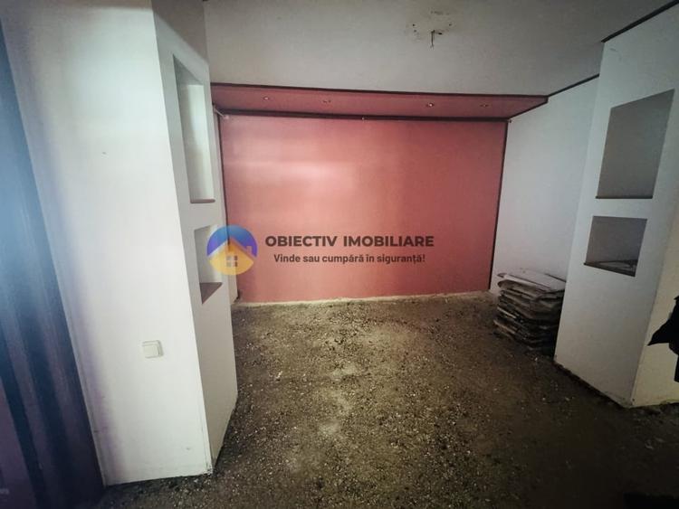 Apartament cu 4 camere semidecomandat în Mărăței