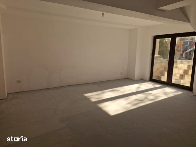 Spațiu comercial, de 130 mp, în Faleza Nord