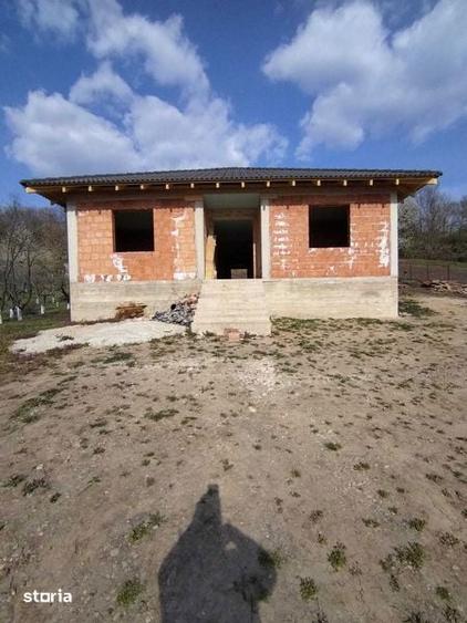 Casă cu 4 camere cu Teren 175 Mp în Calea Aradului