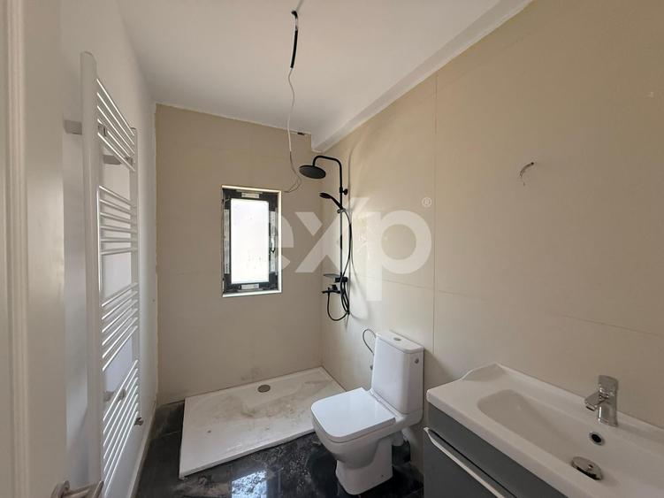 Casă individuală cu 3 camere cu Teren 360 Mp în Crevedia