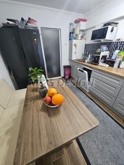 Vand apartament 3 cam, zona Lipovei - 4