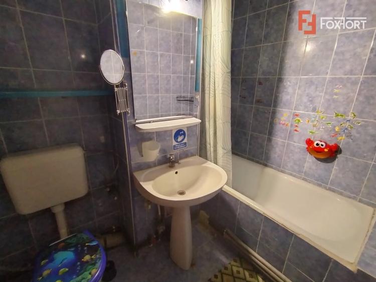 Apartament cu 3 camere decomandat, mobilat în Freidorf