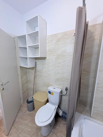 Apartament cu 2 camere semidecomandat în Militari