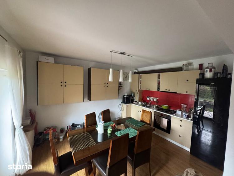 Casa individuala, 6 camere, 200 mp., teren 600 mp., zona de sud Bistri - 5