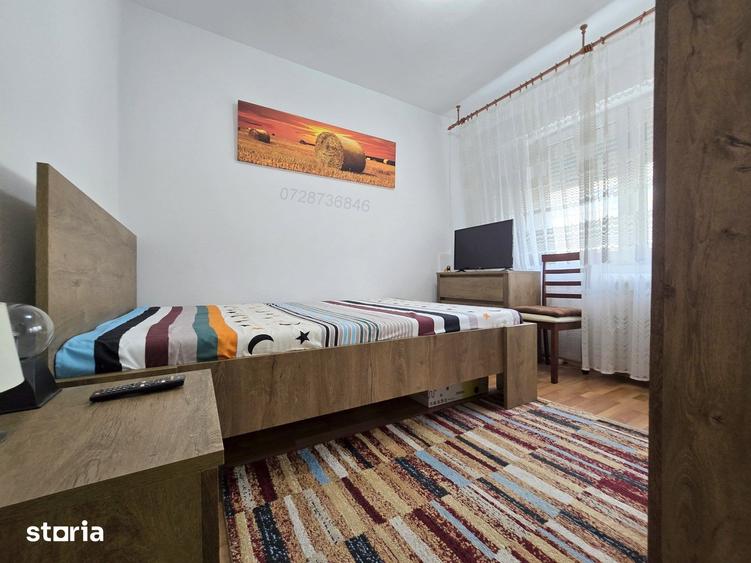 Apartament cu 3 camere decomandat în Giurgiului