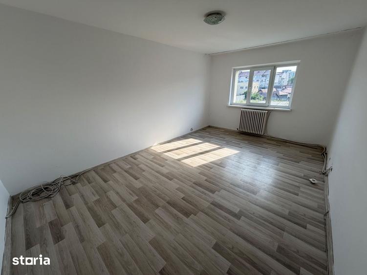 Apartament cu 2 camere în Tolstoi