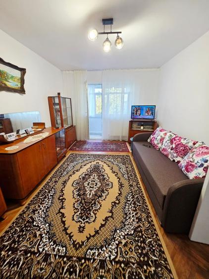 Apartament 2 camere de închiriat – zona Nord, mobilat si utilat - 2