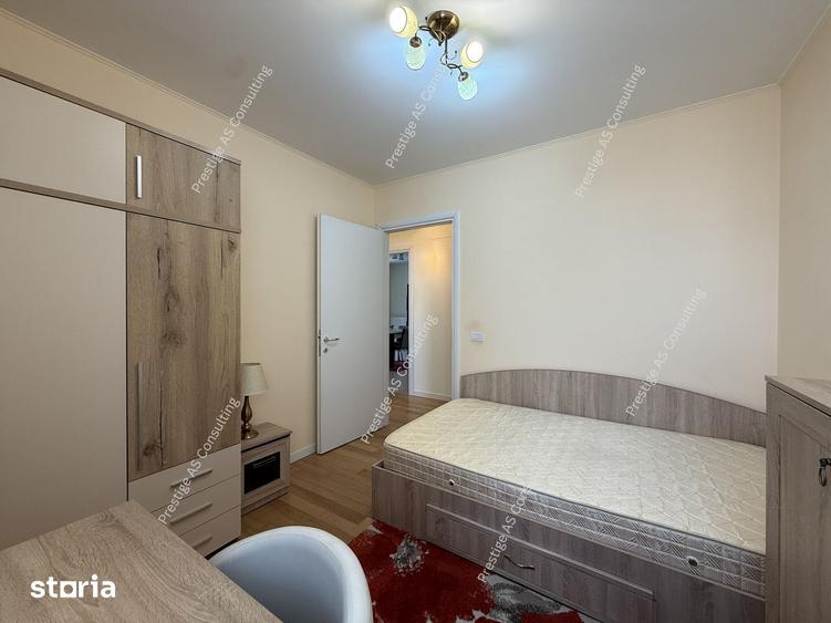 Apartament cu 3 camere semidecomandat, mobilat în Tipografilor