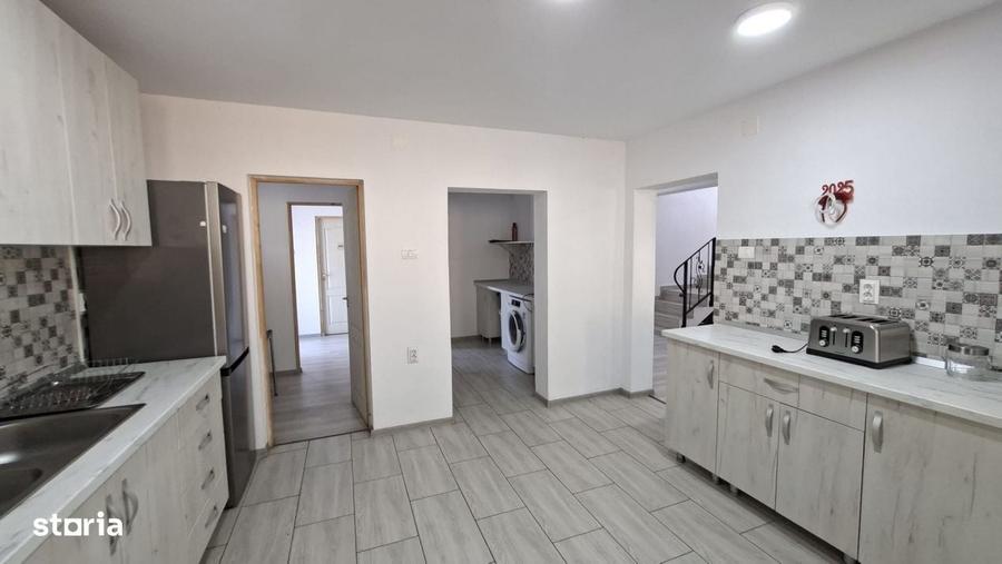 Casă cu 4 camere în Rogojina