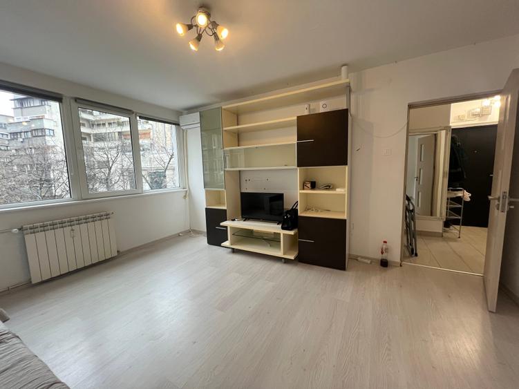 Apartament cu 2 camere în Sala Palatului