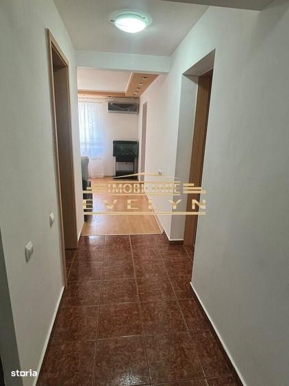 Apartament cu 3 camere în Central