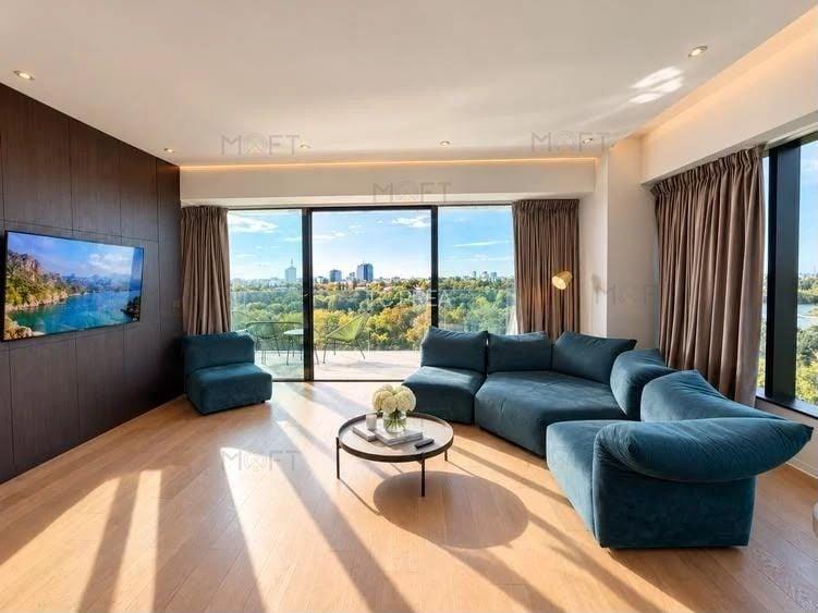 Apartament cu 4 camere decomandat, mobilat în Floreasca