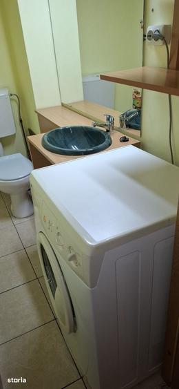 Apartament cu 3 camere decomandat în Griviței