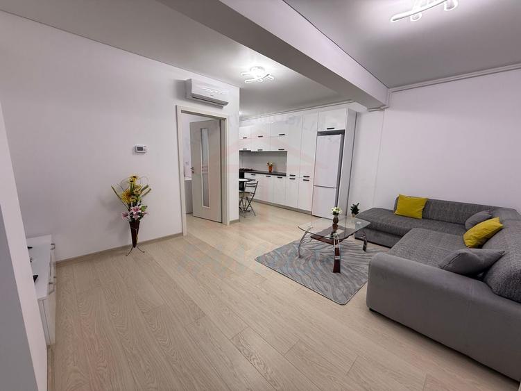 Apartament cu 2 camere decomandat, mobilat în Micro 17