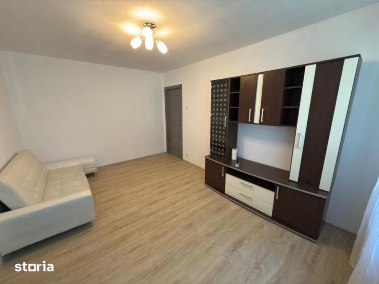 Apartament cu 2 camere semidecomandat în Vest