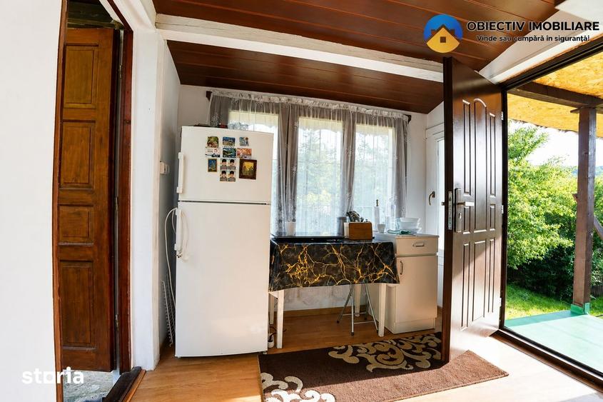 Casă cu 1 camere cu Teren 988 Mp în Dobreni