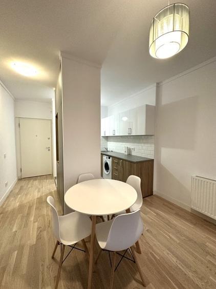Apartament cu 2 camere semidecomandat în Chitila